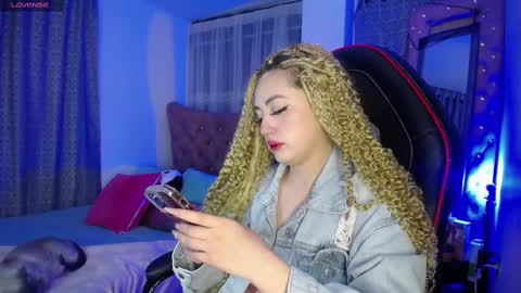  Sara  online show from March 1, 4:26 am