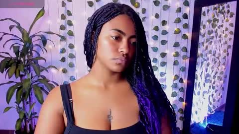 Kinky online show from December 3, 1:06 am