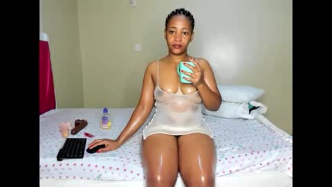 Kinky online show from June 4, 2:06 am