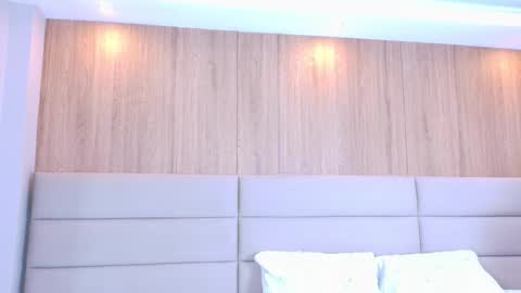 KiO online show from November 5, 2:50 am