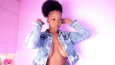 M A R A  online show from October 29, 12:09 pm