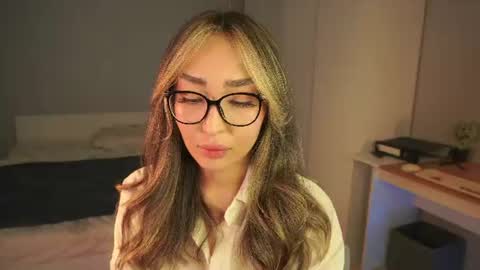 You can call me queen online show from June 25, 6:29 am