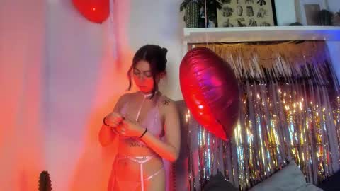 kira_exe online show from February 13, 12:29 pm