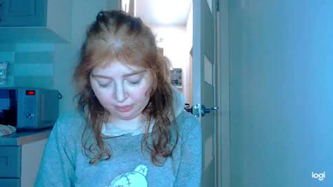 Kira online show from June 5, 1:06 pm