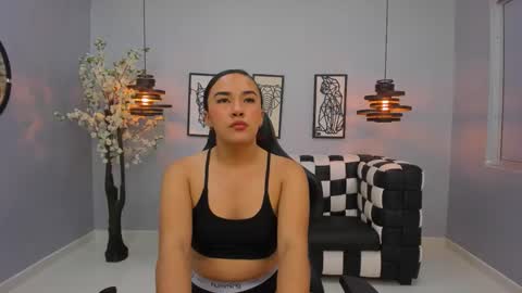 Snapshot of kira_naughtty chatting on September 28, 11:48 am Kira Naughtty online show from September 28, 11:48 am
