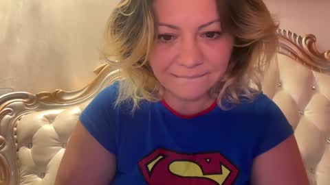 KiraDivine online show from January 13, 2:32 pm