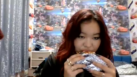 Kira online show from November 3, 6:23 pm