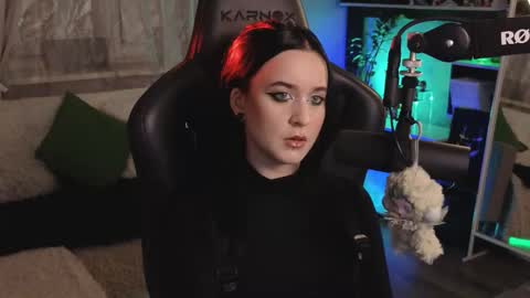 Kira    online show from November 28, 4:32 pm