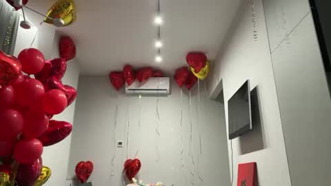 Snapshot of kisskeyy chatting on October 26, 8:04 pm kisskeyy online show from October 26, 8:04 pm