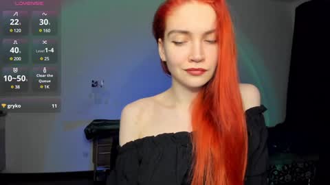 Kitsune online show from December 6, 7:55 pm