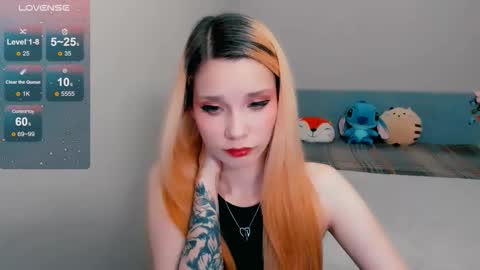 Snapshot of kitten_alisa chatting on October 15, 7:05 pm Alissa online show from October 15, 7:05 pm