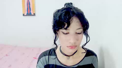 kitten_punches02 online show from December 5, 3:39 am