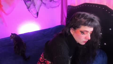 kitty__chs online show from November 9, 1:51 pm