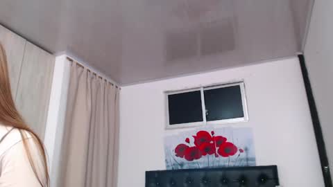 kitty_f00x online show from May 15, 11:18 pm