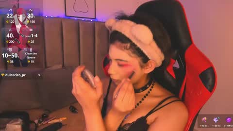 Snapshot of kitty_gang chatting on February 22, 2:50 am Camila online show from February 22, 2:50 am