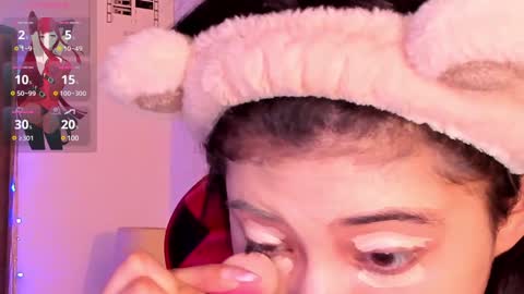 Snapshot of kitty_gang chatting on February 5, 2:08 am Camila online show from February 5, 2:08 am