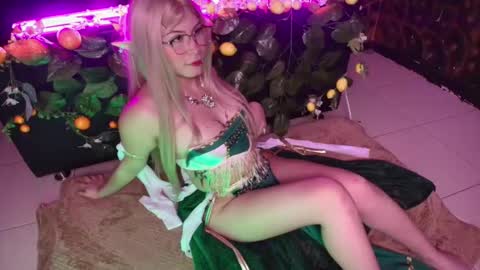 Kitty online show from November 28, 3:09 am