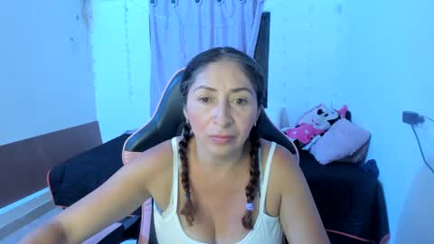 violet online show from March 8, 4:20 am