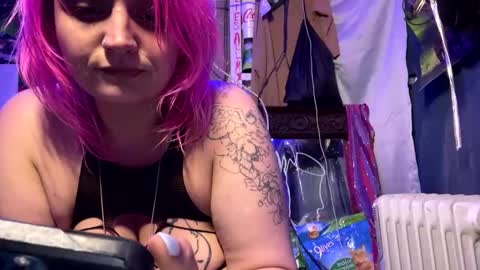 Drip maker online show from December 27, 1:18 pm