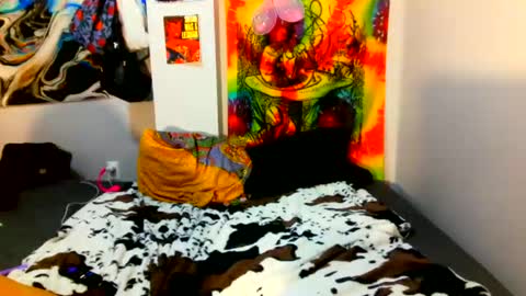 Snapshot of kittygoddess420 chatting on October 24, 7:48 am babygirlkitty online show from October 24, 7:48 am