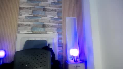 kittyhouse_hs online show from March 27, 4:19 pm