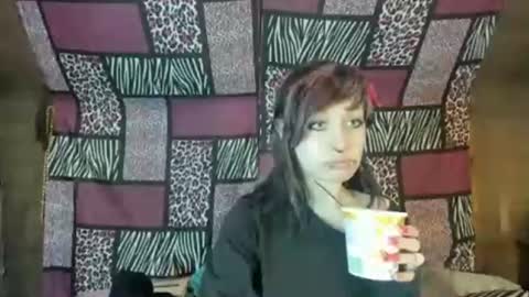 Kitty online show from December 12, 2:04 am