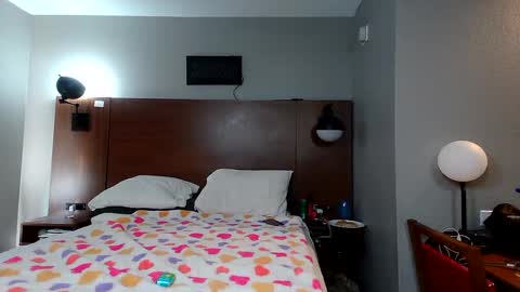 Snapshot of kittykat_1999 chatting on February 2, 3:28 pm kittykat 1999 online show from February 2, 3:28 pm
