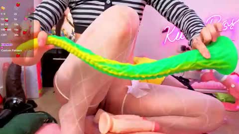 Kitty online show from November 20, 8:54 pm