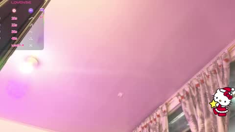 Kitty  online show from December 17, 11:36 am