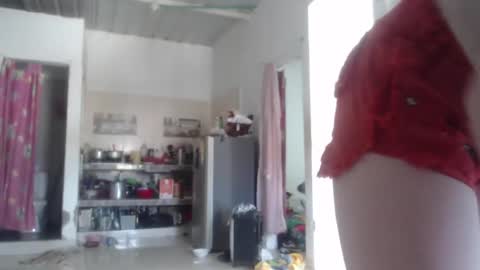 kittywhiteass online show from December 29, 9:20 pm