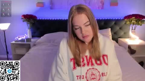 kittyy online show from September 13, 7:49 am