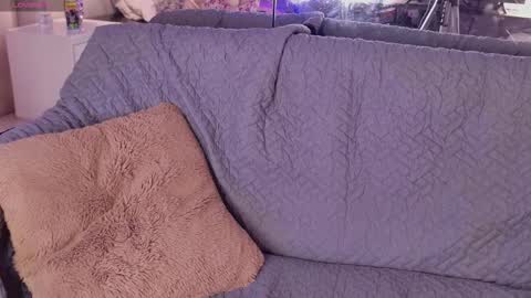 Kitty Hill online show from March 17, 6:17 am