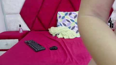 Luisa y Jairo online show from June 19, 4:43 pm