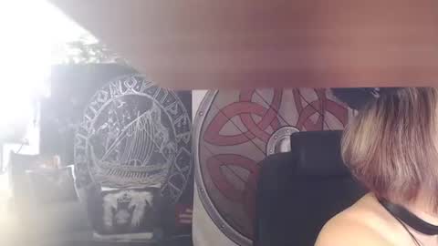 Michelle online show from January 19, 6:31 am