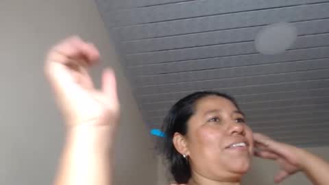 Snapshot of kloe_boobs chatting on September 28, 5:18 pm Kloe online show from September 28, 5:18 pm