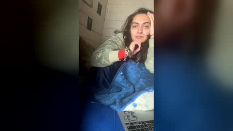 Kali Morrison online show from February 2, 12:04 pm