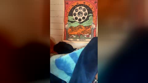 Kali Morrison online show from February 8, 11:29 pm