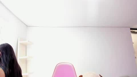 Koral Cuz online show from January 7, 4:21 pm