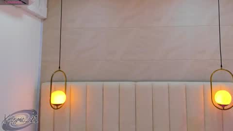 K O S M I C online show from December 18, 12:54 pm