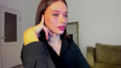 kossie_ online show from November 4, 10:26 pm