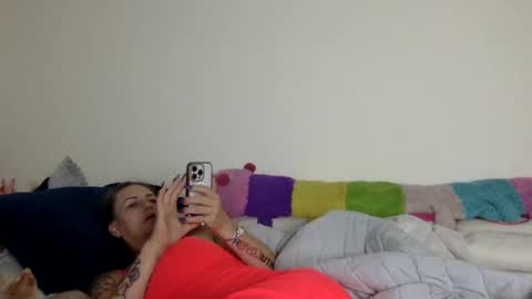 koyoteej online show from February 6, 1:10 pm