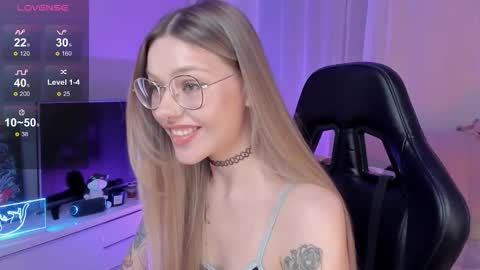 Jess online show from October 15, 6:21 pm