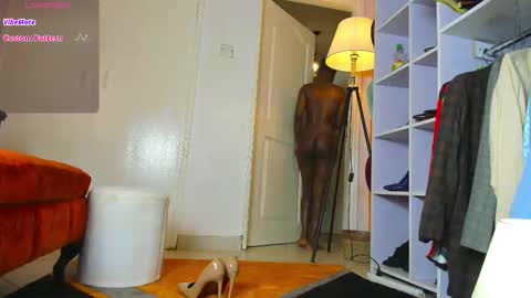 Snapshot of krissy_nile995 chatting on September 11, 7:53 am Thaterotic woman online show from September 11, 7:53 am
