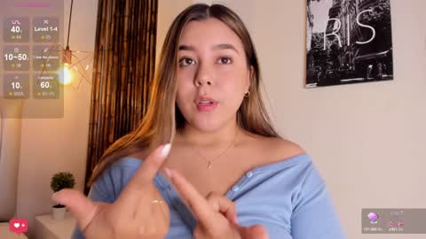 Snapshot of kristal_brown_ chatting on December 10, 12:27 pm Aria online show from December 10, 12:27 pm