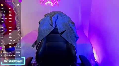 kristen_tay online show from October 22, 4:06 am