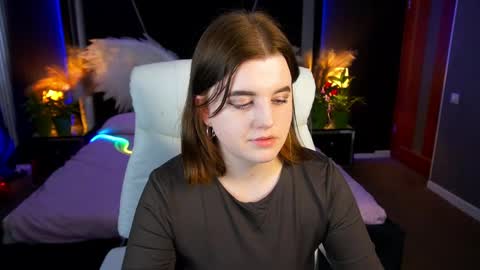 kristifoxy online show from May 27, 12:46 pm