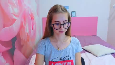 Kristina Adel online show from November 15, 9:21 am