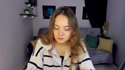 Snapshot of kristinalevis chatting on January 24, 4:28 pm Kristina online show from January 24, 4:28 pm