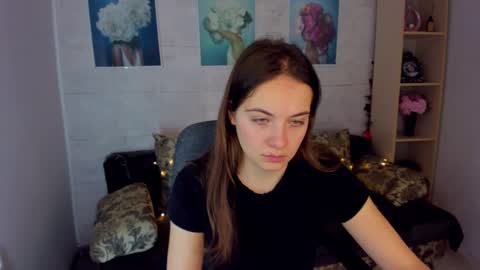 Snapshot of kristinalevis chatting on January 27, 11:32 am Kristina online show from January 27, 11:32 am