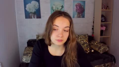 Snapshot of kristinalevis chatting on January 15, 11:21 am Kristina online show from January 15, 11:21 am